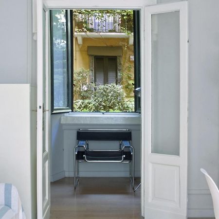 Liberty Two-Room Apartment In Porta Venezia Milano Exteriör bild
